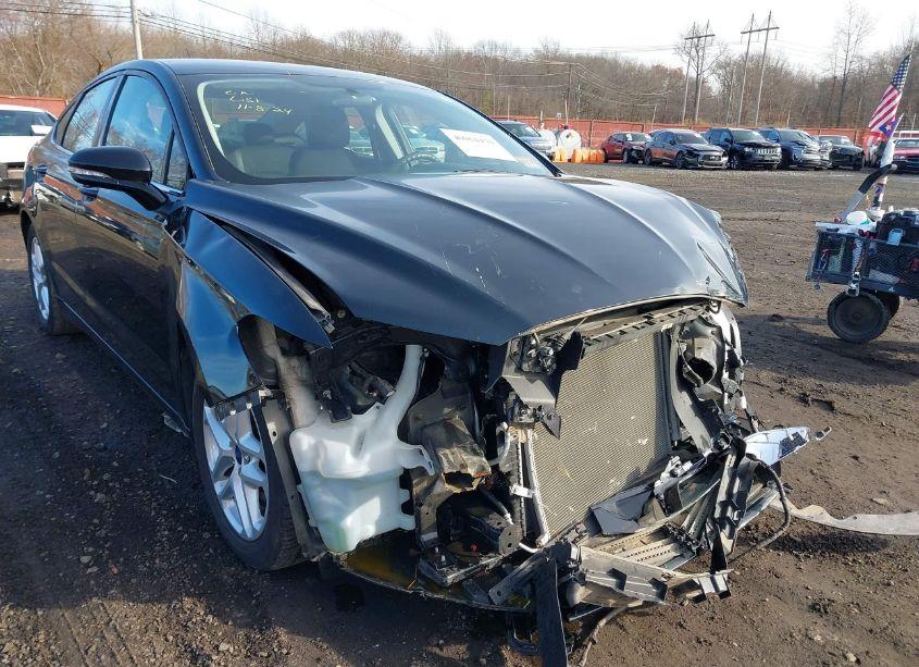 Photo 17 of 2014 Ford Fusion SE (VIN 3FA6P0H71ER132821)