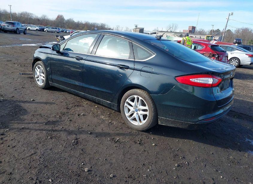 Photo 3 of 2014 Ford Fusion SE (VIN 3FA6P0H71ER132821)