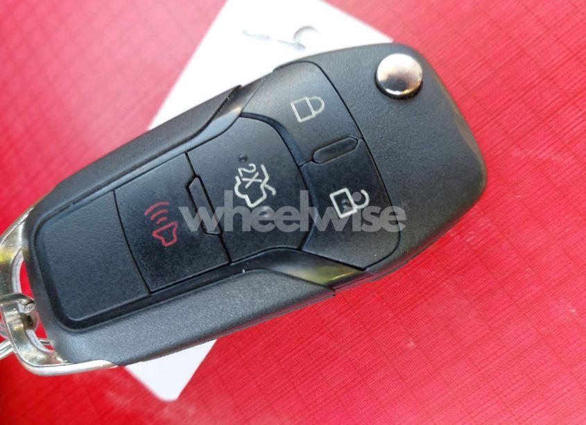 Photo 11 of 2014 Ford Fusion SE (VIN 3FA6P0H71ER135248)