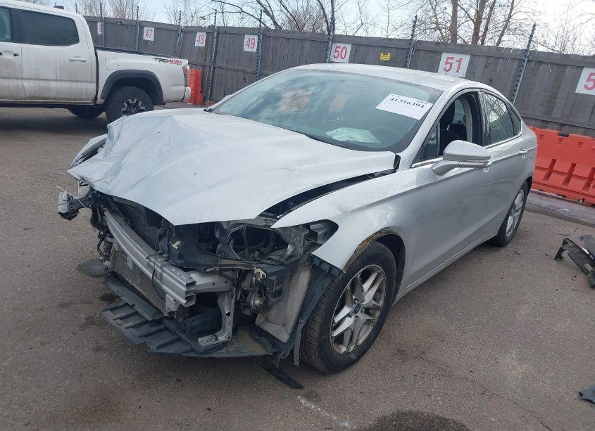 Photo 2 of 2014 Ford Fusion SE (VIN 3FA6P0H71ER187852)