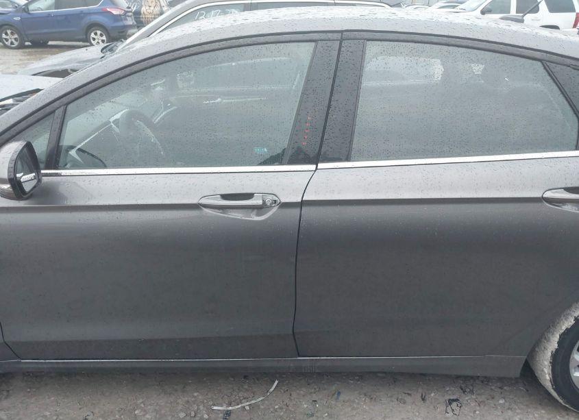 Photo 14 of 2014 Ford Fusion SE (VIN 3FA6P0H71ER348538)