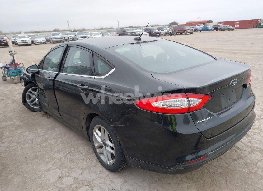 Photo 3 of 2014 Ford Fusion SE (VIN 3FA6P0H71ER362519)