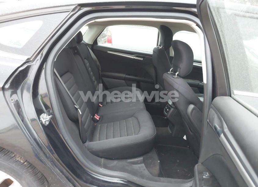 Photo 8 of 2014 Ford Fusion SE (VIN 3FA6P0H71ER362519)