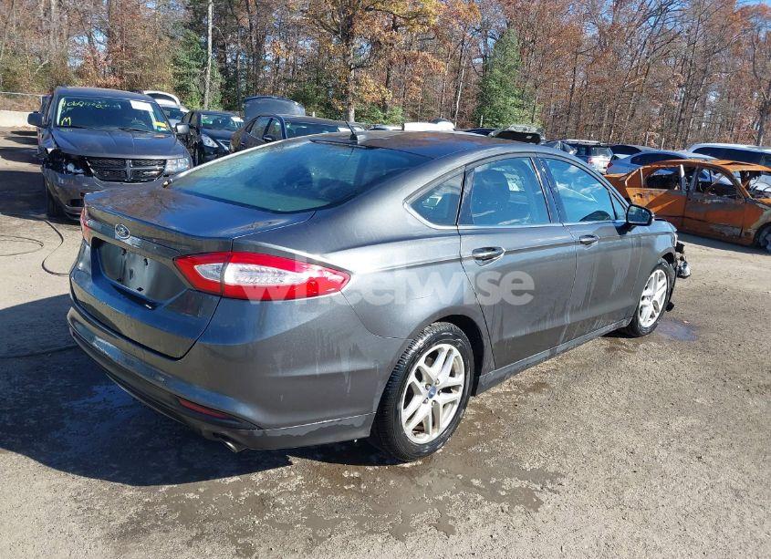 Photo 4 of 2015 Ford Fusion SE (VIN 3FA6P0H71FR153038)