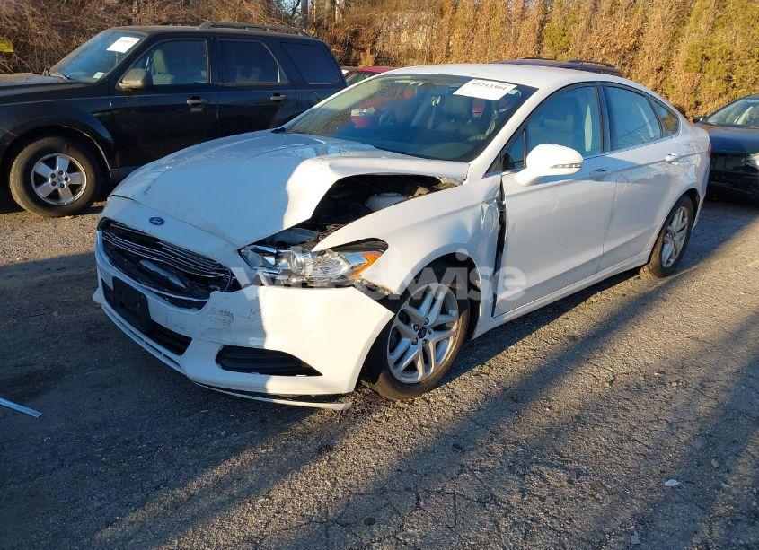 Photo 2 of 2015 Ford Fusion SE (VIN 3FA6P0H71FR156411)