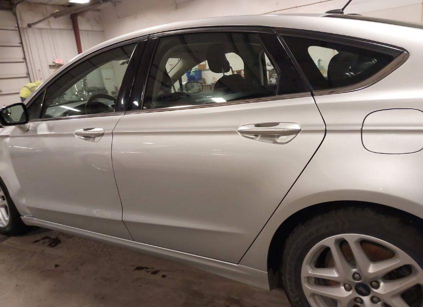 Photo 15 of 2015 Ford Fusion SE (VIN 3FA6P0H71FR159275)