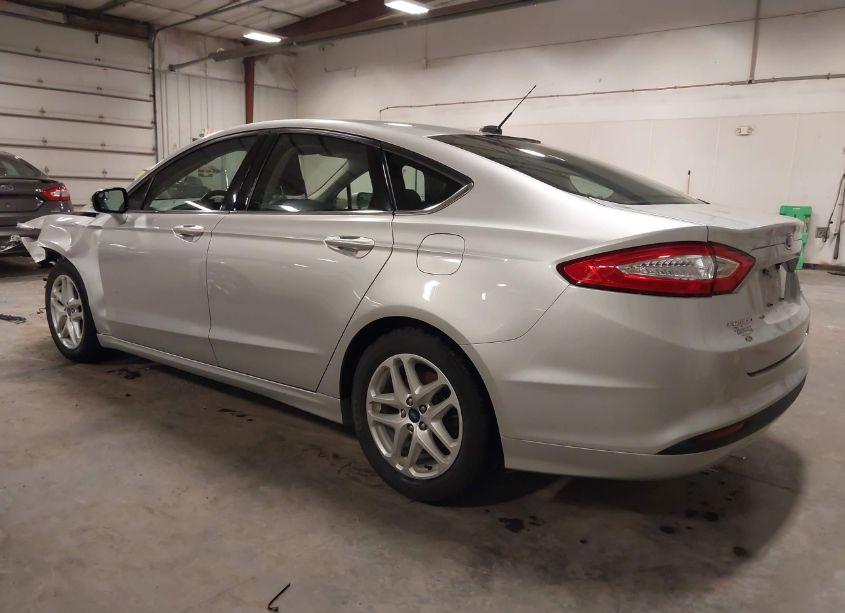 Photo 3 of 2015 Ford Fusion SE (VIN 3FA6P0H71FR159275)