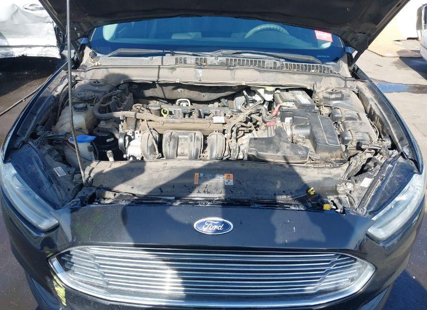 Photo 10 of 2015 Ford Fusion SE (VIN 3FA6P0H71FR196536)