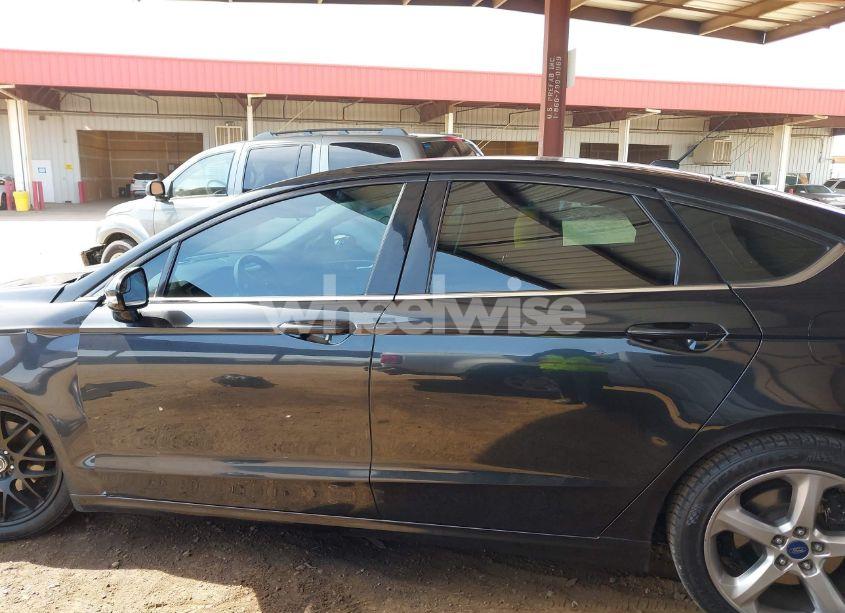 Photo 14 of 2015 Ford Fusion SE (VIN 3FA6P0H71FR214341)