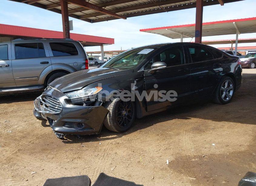 Photo 2 of 2015 Ford Fusion SE (VIN 3FA6P0H71FR214341)