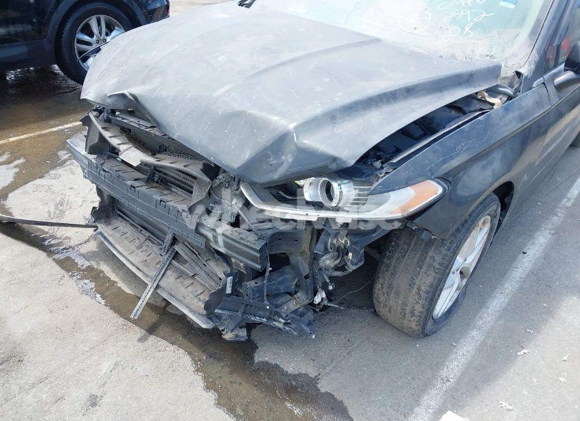 Photo 6 of 2015 Ford Fusion SE (VIN 3FA6P0H71FR242592)