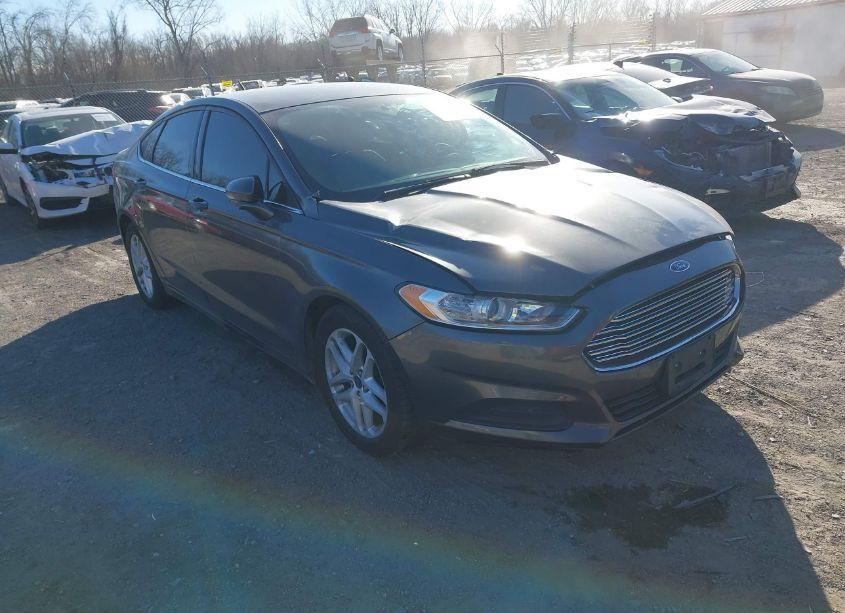 2015 Ford Fusion SE (VIN 3FA6P0H71FR260655) main photo