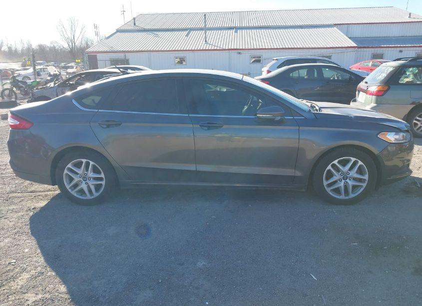 Photo 13 of 2015 Ford Fusion SE (VIN 3FA6P0H71FR260655)