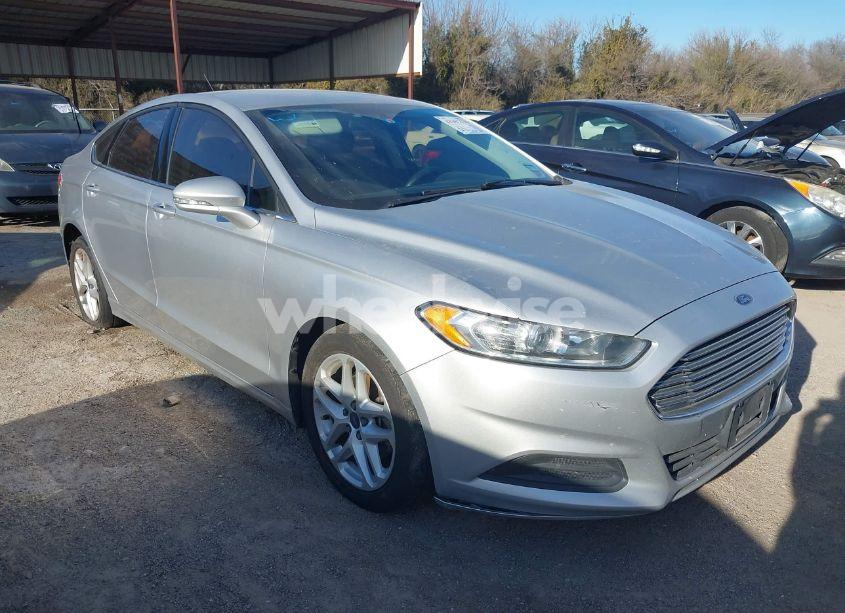 2015 Ford Fusion SE (VIN 3FA6P0H71FR292392) main photo