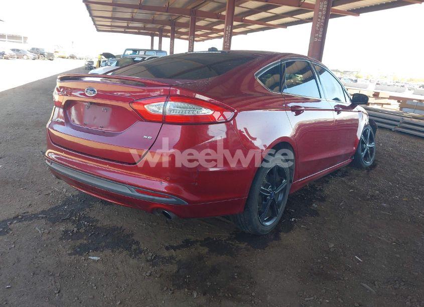 Photo 4 of 2016 Ford Fusion SE (VIN 3FA6P0H71GR113897)