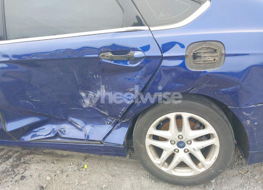 Photo 6 of 2016 Ford Fusion SE (VIN 3FA6P0H71GR121062)