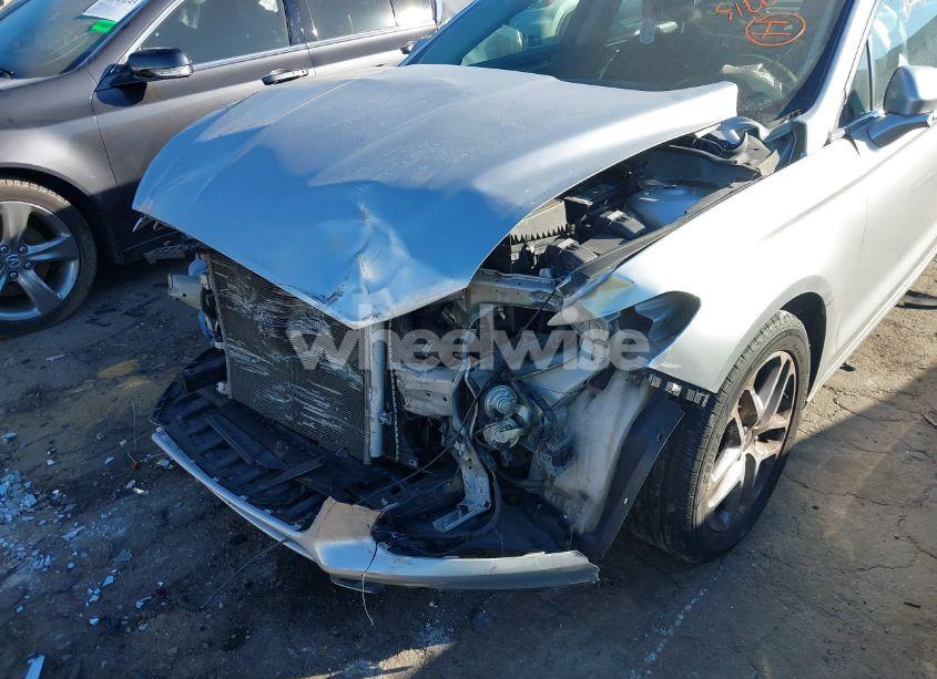 Photo 6 of 2016 Ford Fusion SE (VIN 3FA6P0H71GR129579)