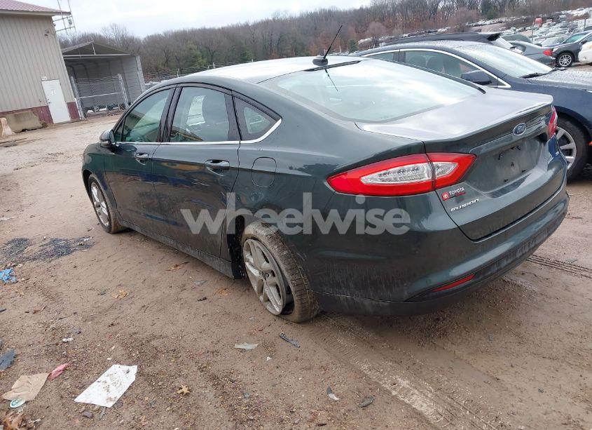 Photo 3 of 2016 Ford Fusion SE (VIN 3FA6P0H71GR133809)