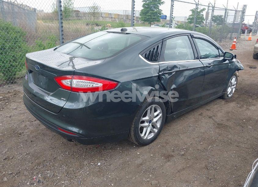 Photo 4 of 2016 Ford Fusion SE (VIN 3FA6P0H71GR138783)