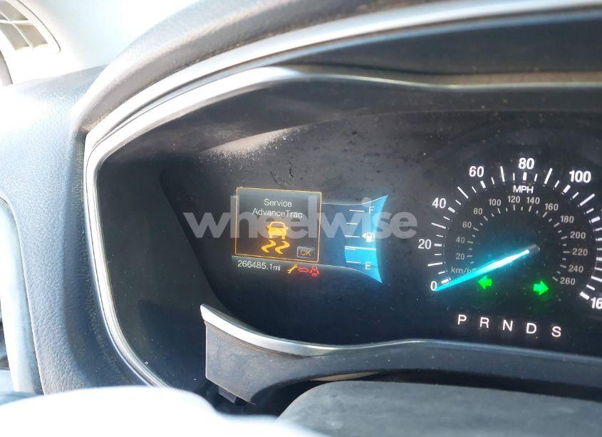 Photo 15 of 2016 Ford Fusion SE (VIN 3FA6P0H71GR141568)