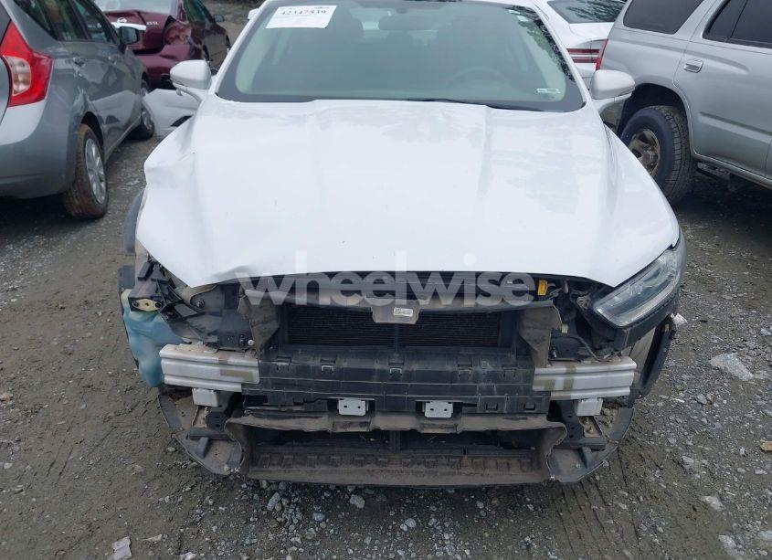 Photo 6 of 2016 Ford Fusion SE (VIN 3FA6P0H71GR162985)