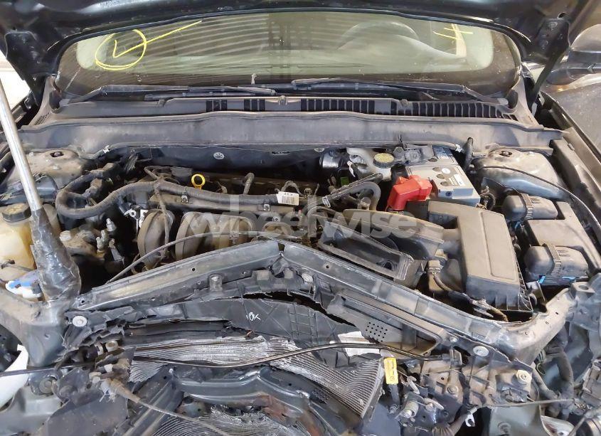 Photo 10 of 2016 Ford Fusion SE (VIN 3FA6P0H71GR184405)