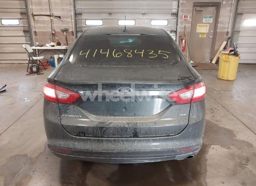 Photo 17 of 2016 Ford Fusion SE (VIN 3FA6P0H71GR184405)
