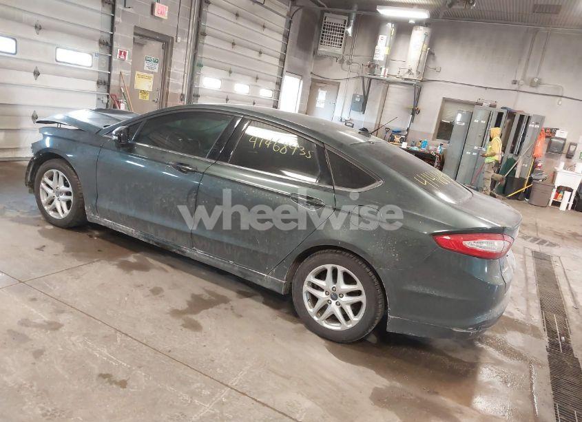 Photo 3 of 2016 Ford Fusion SE (VIN 3FA6P0H71GR184405)