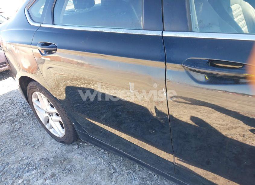 Photo 6 of 2016 Ford Fusion SE (VIN 3FA6P0H71GR199759)