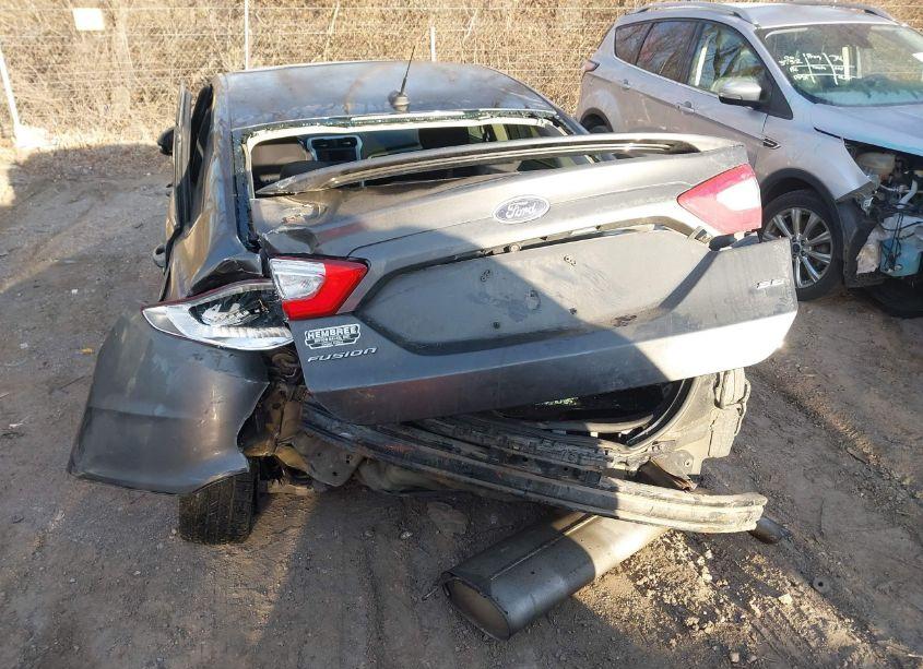 Photo 17 of 2016 Ford Fusion SE (VIN 3FA6P0H71GR237846)