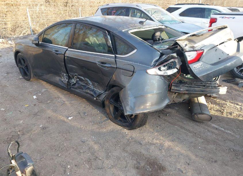 Photo 3 of 2016 Ford Fusion SE (VIN 3FA6P0H71GR237846)