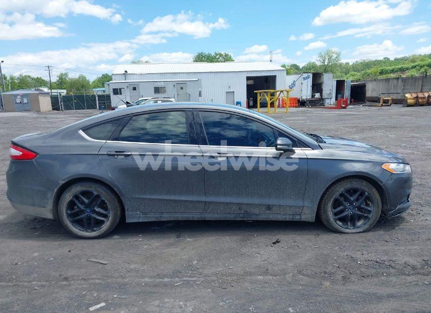 Photo 13 of 2016 Ford Fusion SE (VIN 3FA6P0H71GR238446)