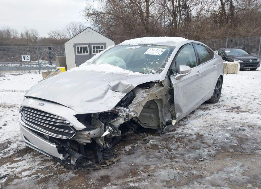 Photo 6 of 2016 Ford Fusion SE (VIN 3FA6P0H71GR273231)