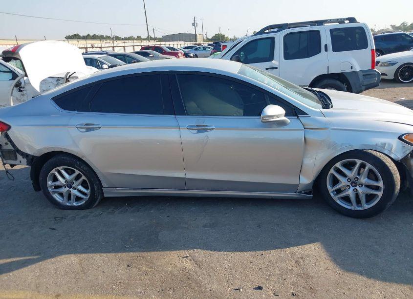 Photo 14 of 2016 Ford Fusion SE (VIN 3FA6P0H71GR283340)