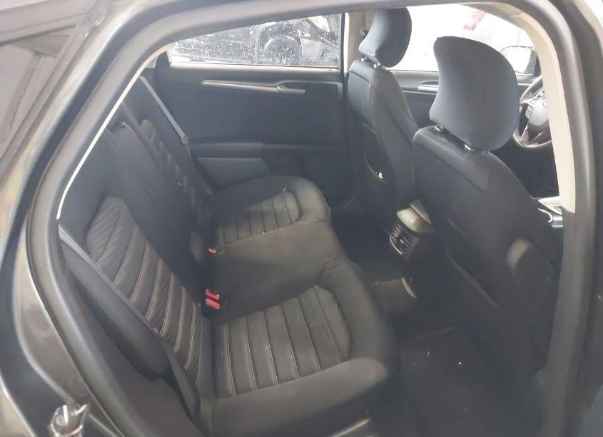 Photo 8 of 2016 Ford Fusion SE (VIN 3FA6P0H71GR311167)