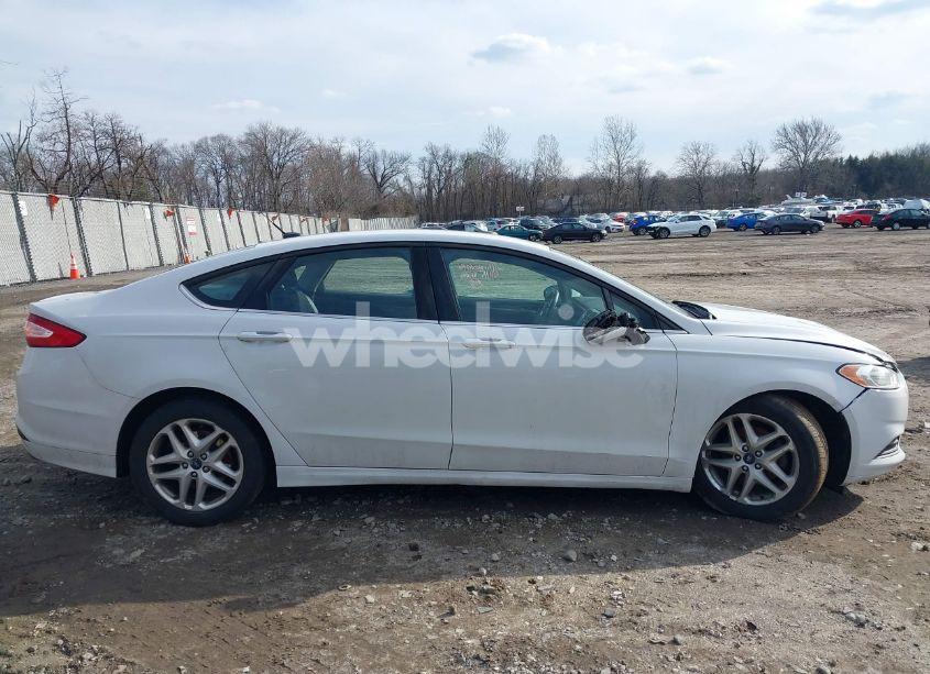 Photo 13 of 2016 Ford Fusion SE (VIN 3FA6P0H71GR358148)