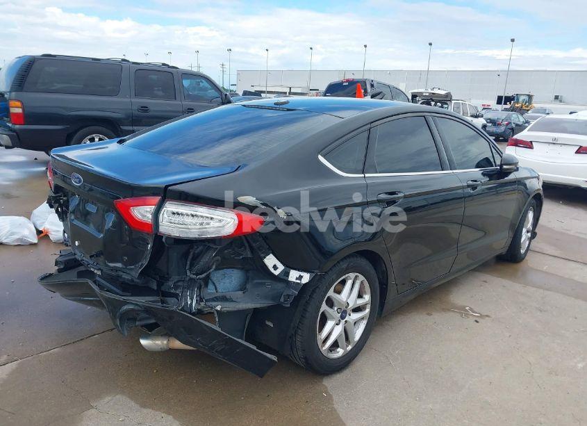 Photo 4 of 2016 Ford Fusion SE (VIN 3FA6P0H71GR389836)