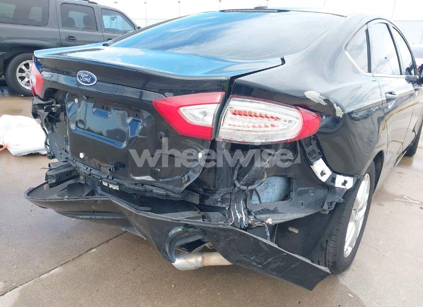 Photo 6 of 2016 Ford Fusion SE (VIN 3FA6P0H71GR389836)