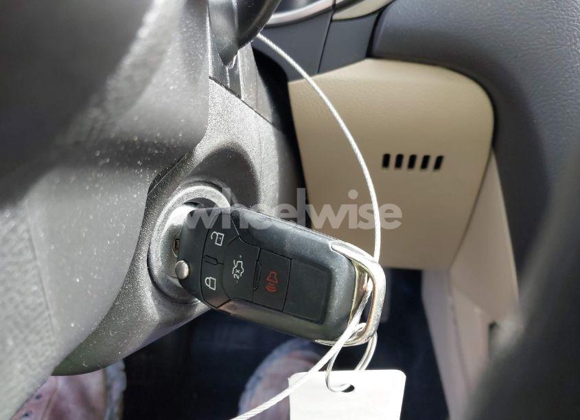 Photo 11 of 2016 Ford Fusion SE (VIN 3FA6P0H71GR394227)