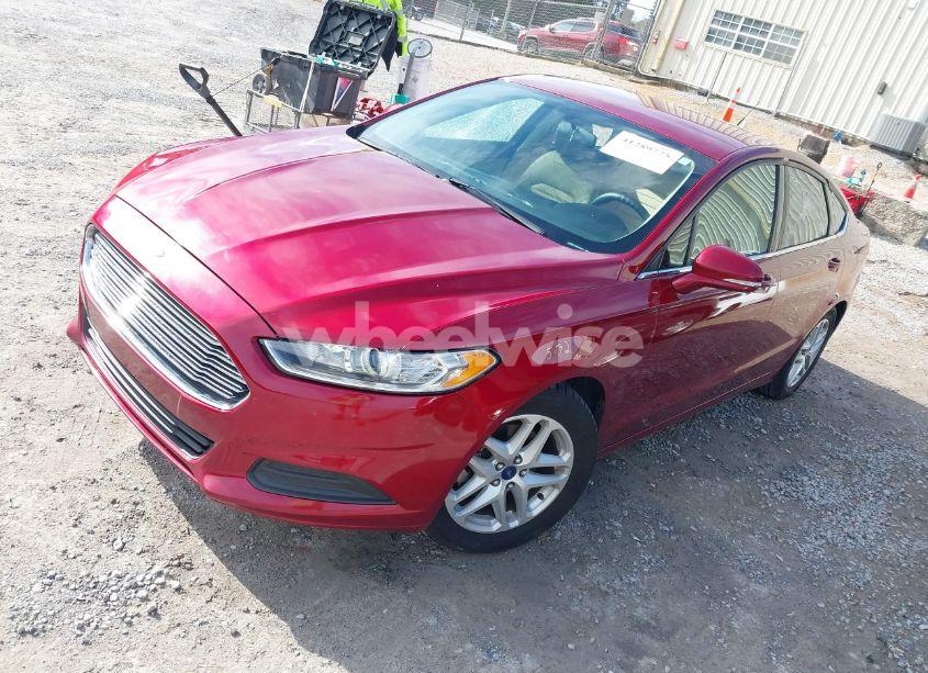 Photo 2 of 2016 Ford Fusion SE (VIN 3FA6P0H71GR394227)