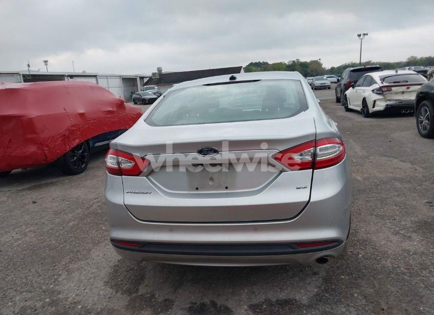 Photo 16 of 2016 Ford Fusion SE (VIN 3FA6P0H71GR394616)