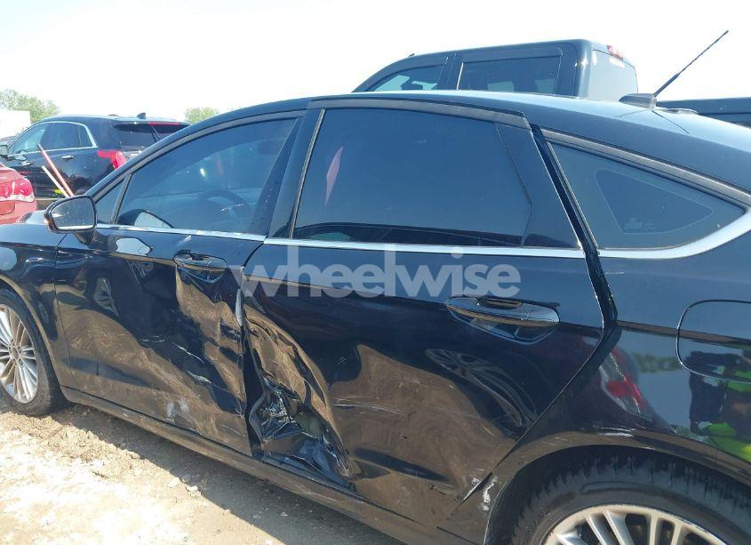 Photo 6 of 2017 Ford Fusion SE (VIN 3FA6P0H71HR135111)