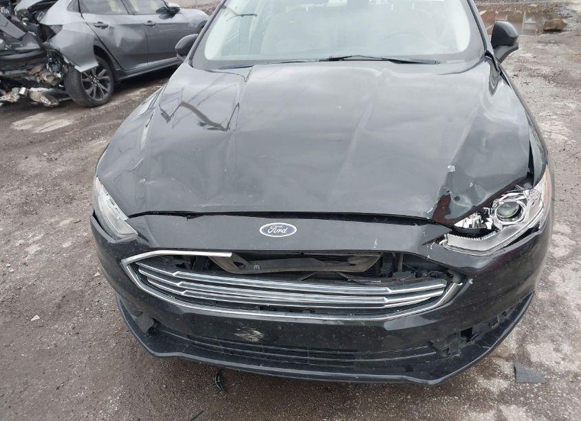 Photo 6 of 2017 Ford Fusion SE (VIN 3FA6P0H71HR146786)