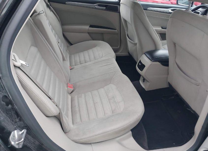 Photo 8 of 2017 Ford Fusion SE (VIN 3FA6P0H71HR146786)