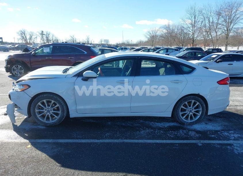 Photo 14 of 2017 Ford Fusion SE (VIN 3FA6P0H71HR173826)