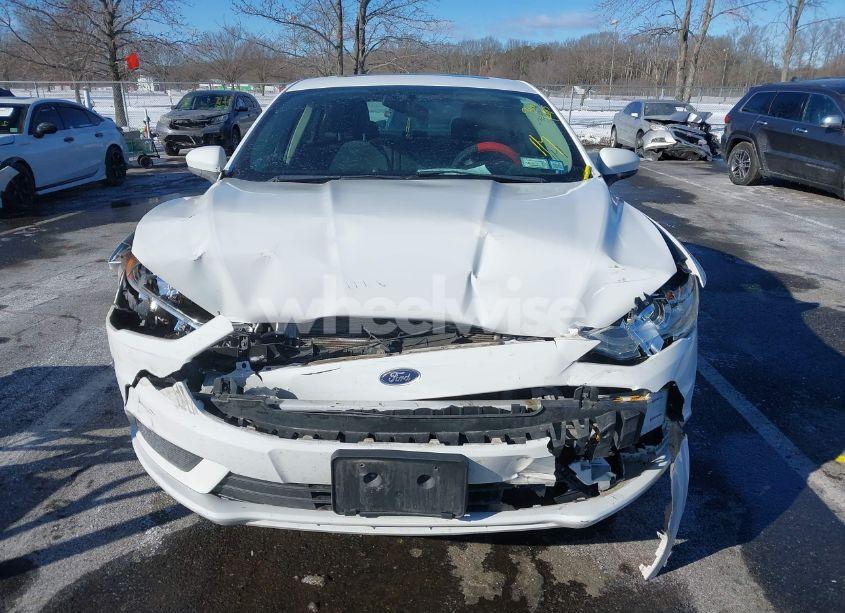 Photo 6 of 2017 Ford Fusion SE (VIN 3FA6P0H71HR173826)