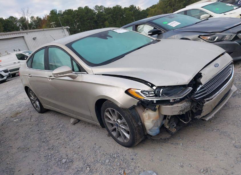 2017 Ford Fusion SE (VIN 3FA6P0H71HR236603) main photo