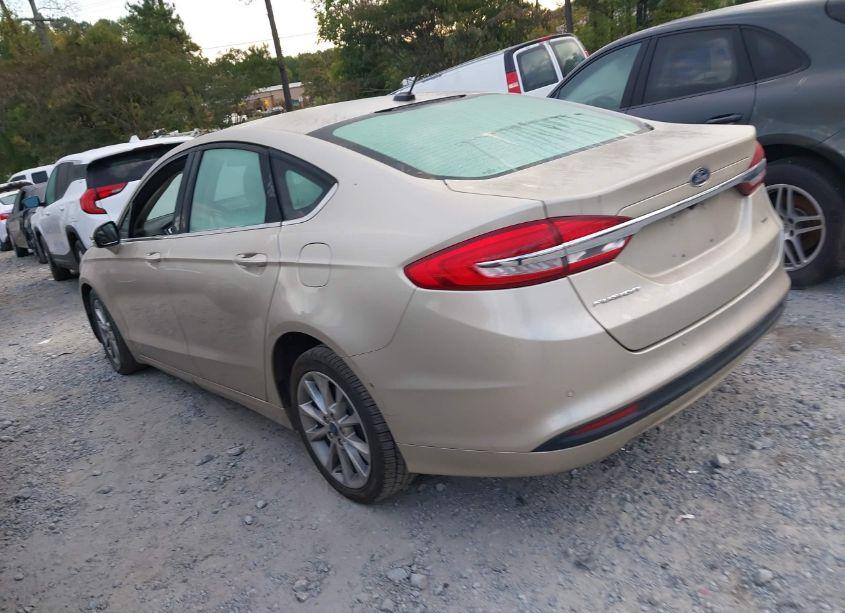 Photo 3 of 2017 Ford Fusion SE (VIN 3FA6P0H71HR236603)