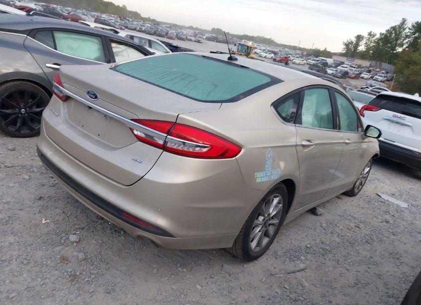 Photo 4 of 2017 Ford Fusion SE (VIN 3FA6P0H71HR236603)
