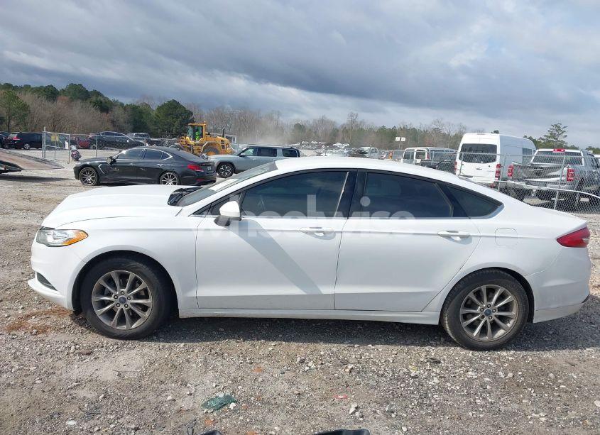 Photo 14 of 2017 Ford Fusion SE (VIN 3FA6P0H71HR259055)